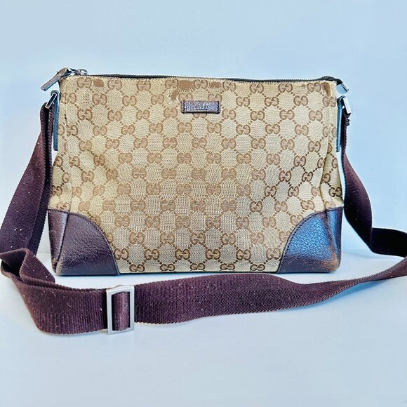 AUTHENTIC GUCCI SIGNATURE LOGO MONO GG CANVAS WITH LEATHER TRIM CROSSBODY BAG - Picture 1 of 16
